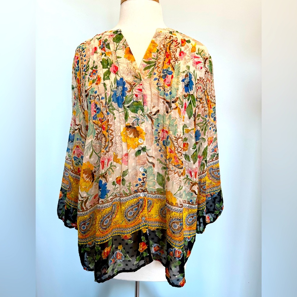 Fig and Flower Border Print Boho 3:4 sleeve blouse size Large